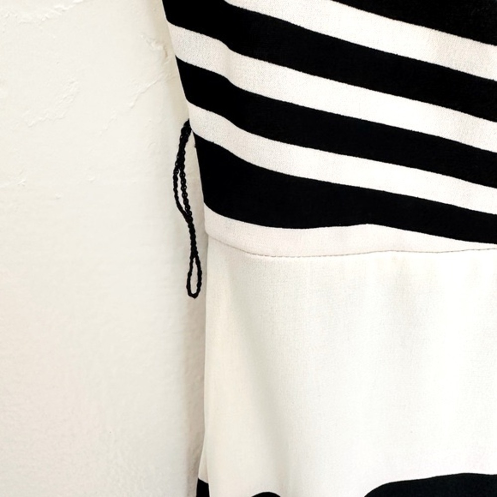 Bisou Bisou Black & White Sleeveless Dress Size 10 - Picture 3 of 5